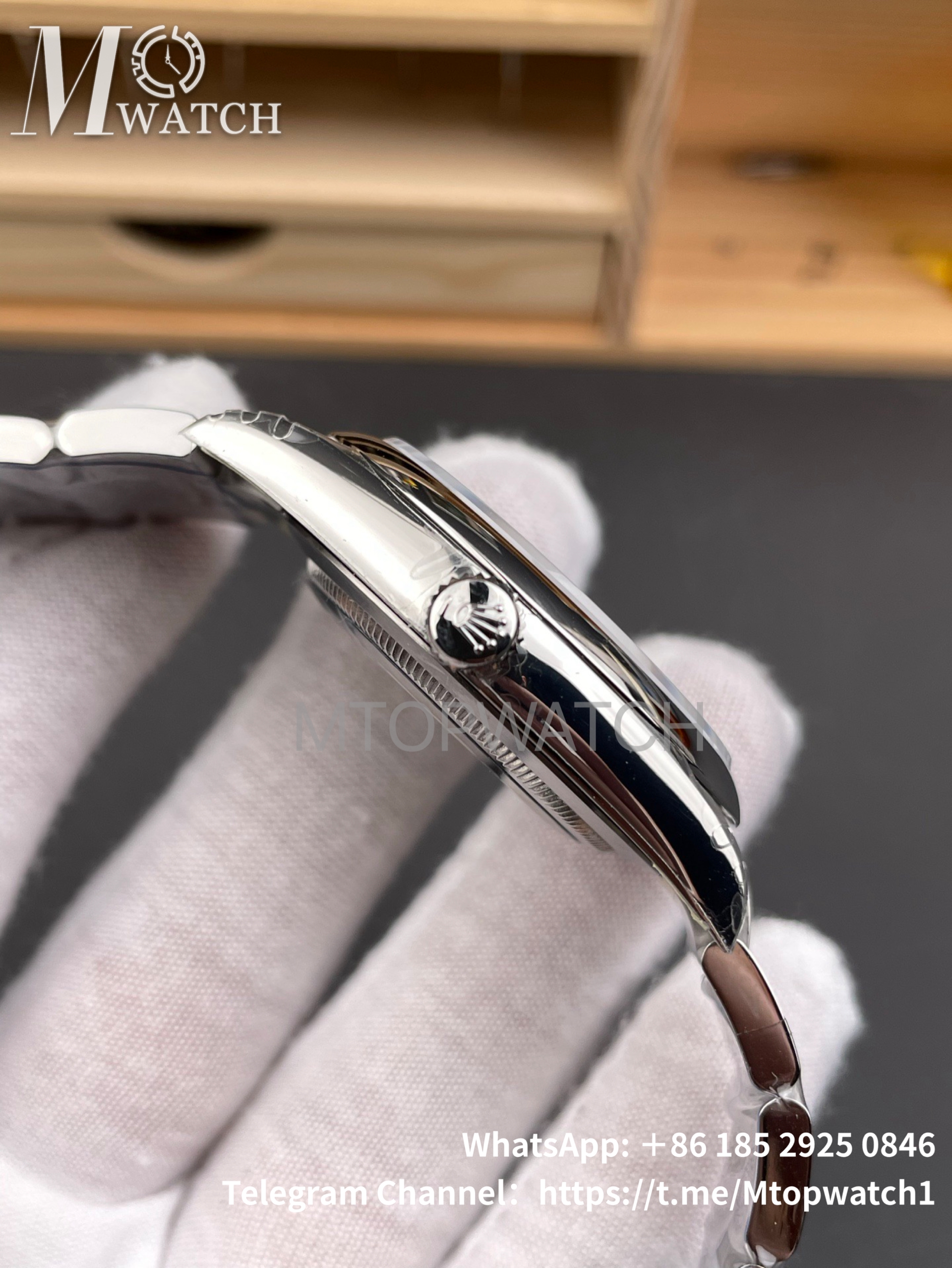 ROLEX - Oyster Perpetual 126000 36mm SS/SS Tiffany Blue Dial VSF DD3230