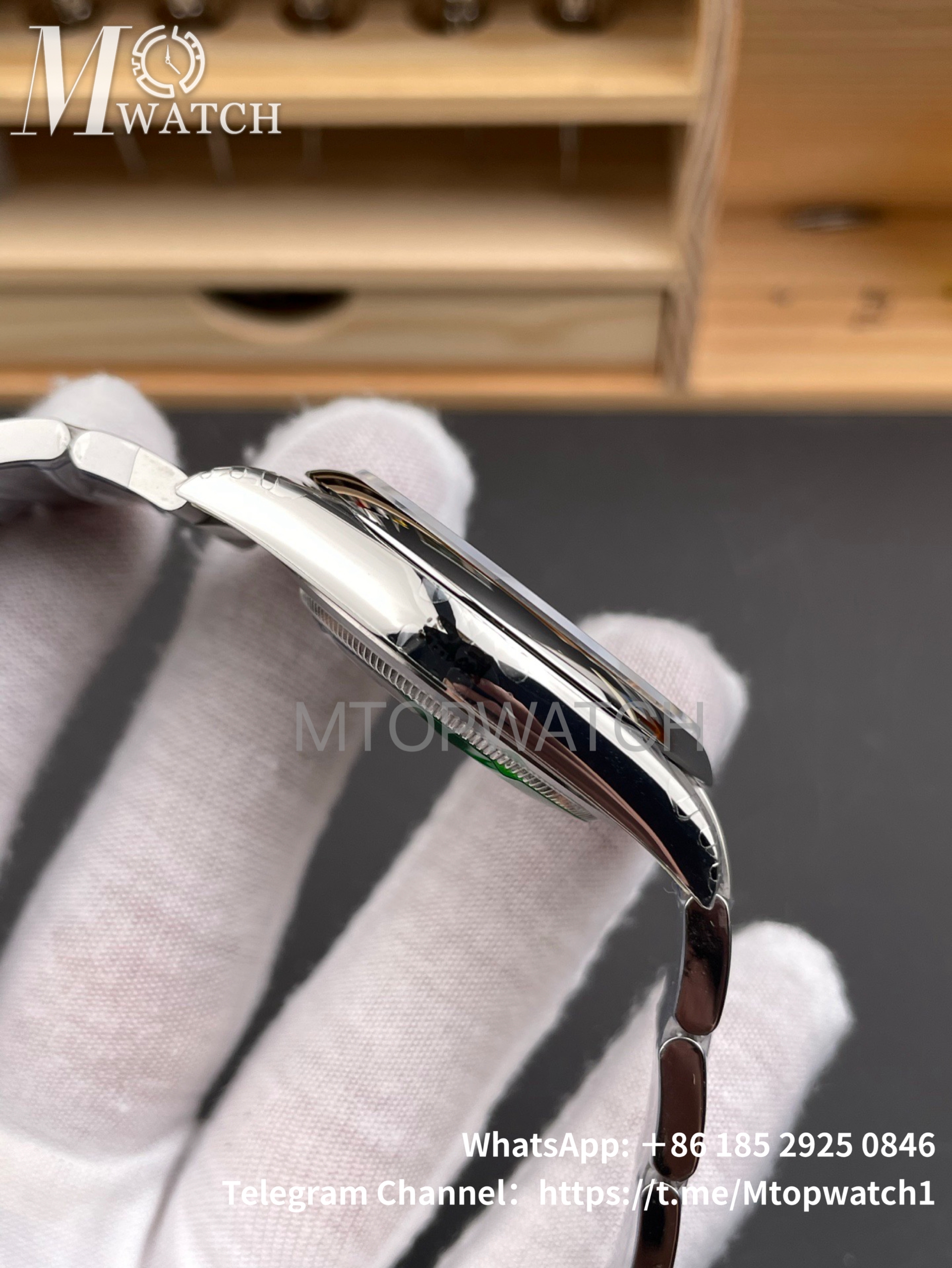 ROLEX - Oyster Perpetual 126000 36mm SS/SS Tiffany Blue Dial VSF DD3230