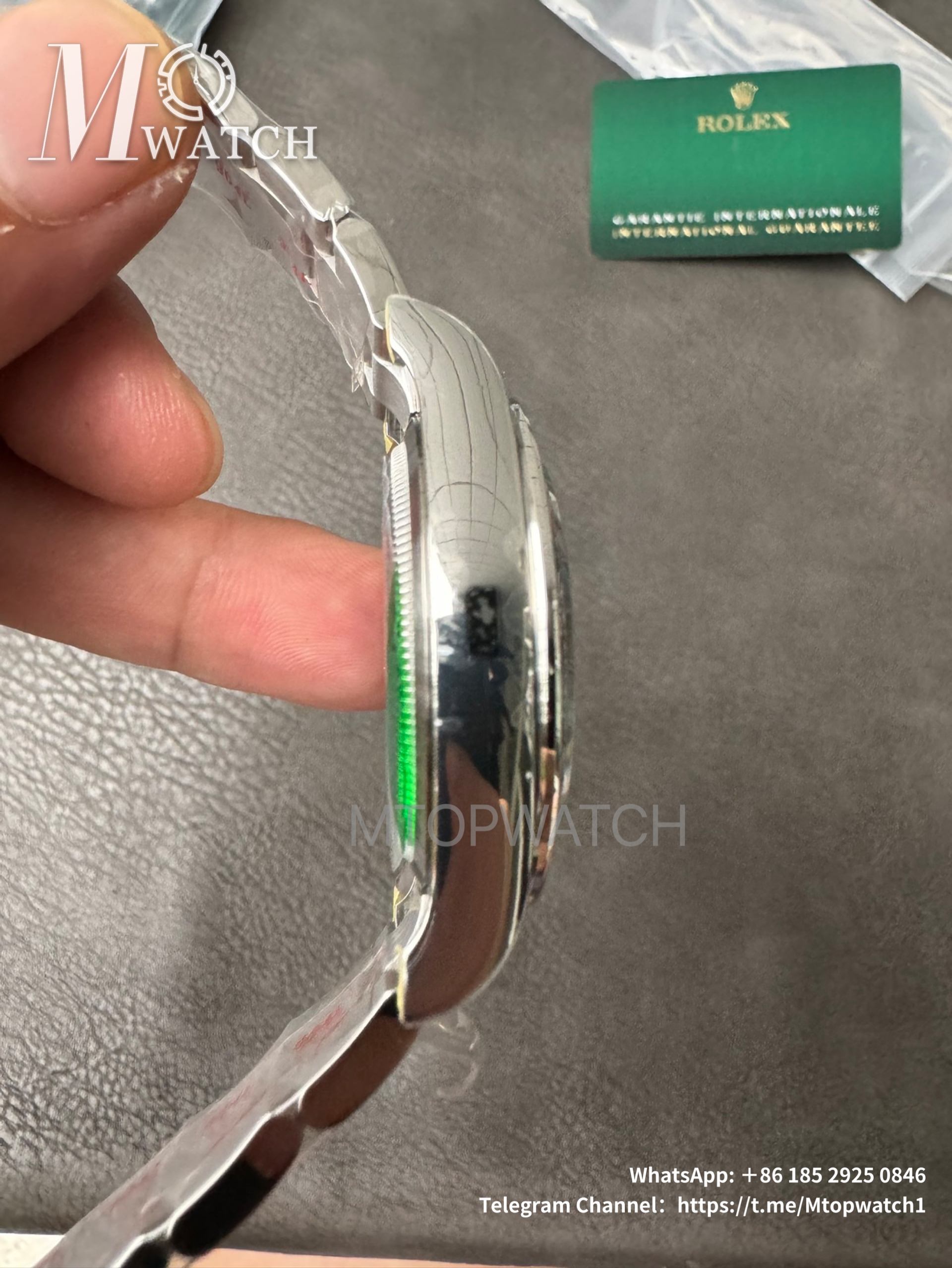 ROLEX - SUPER CLONE Daytona 126500 40mm SS Black Dial VSF DD4131