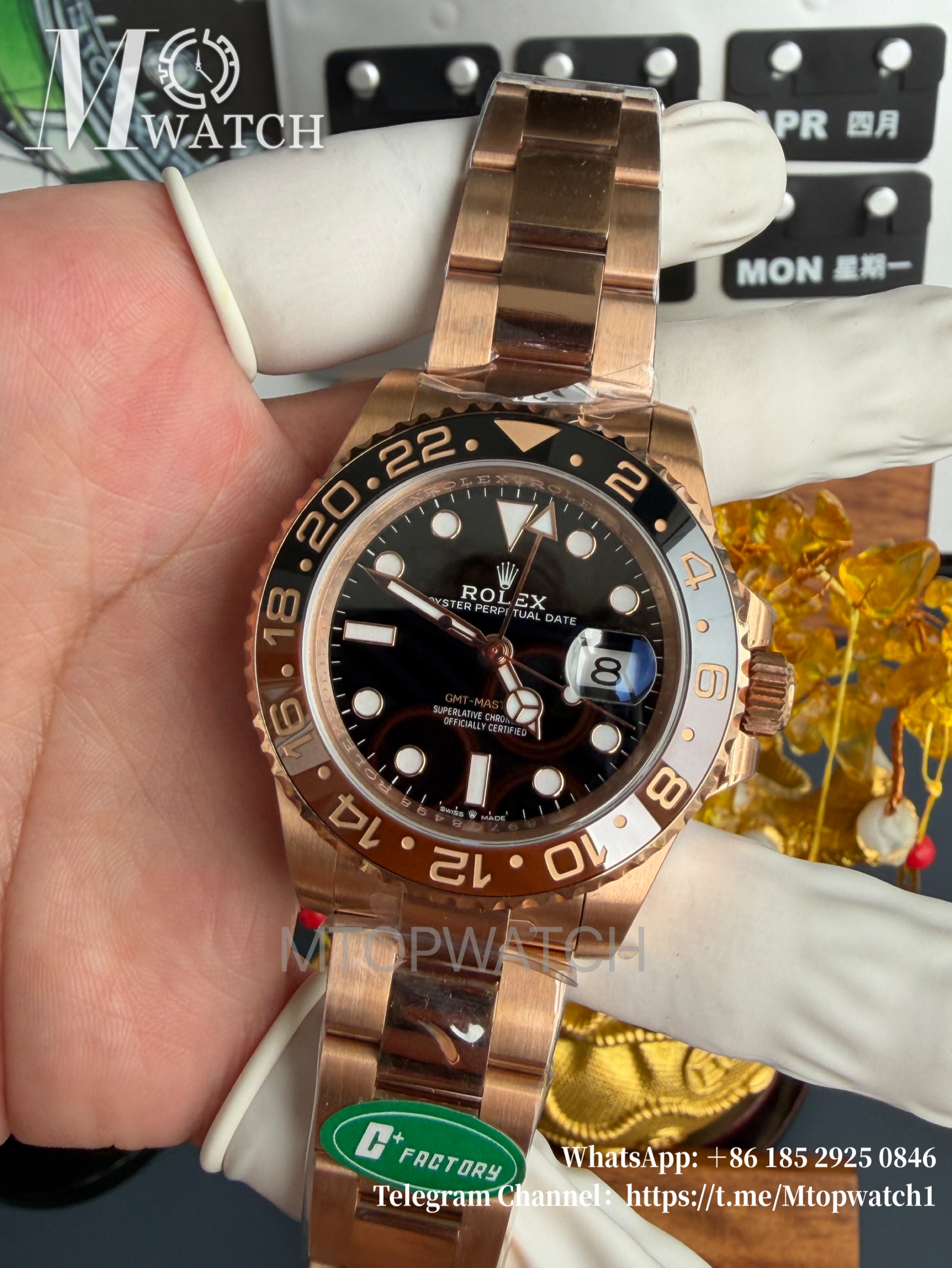 ROLEX - GMT Master II 126715 CHNR Oyster 904L RG/RG Black Dial