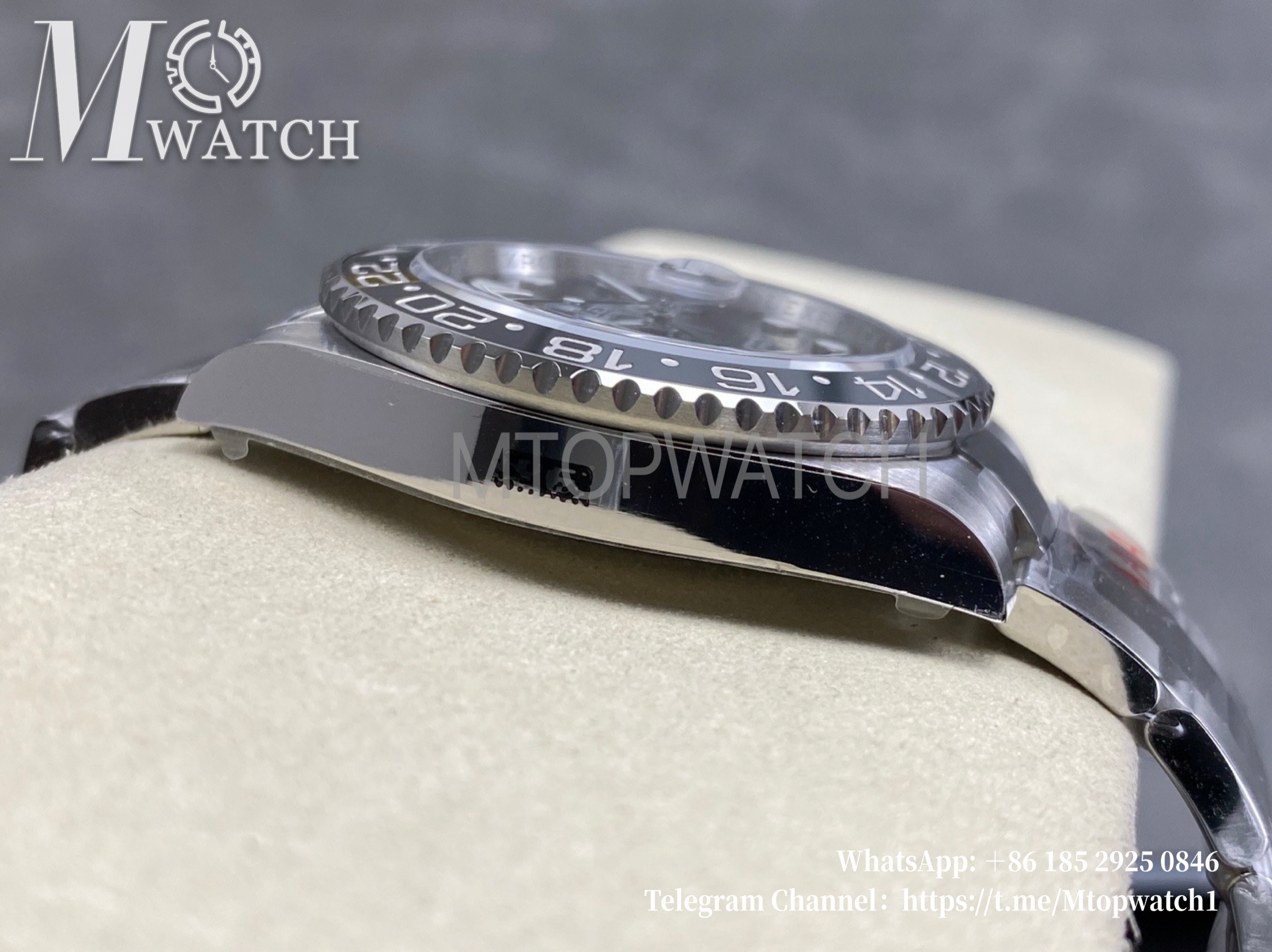 ROLEX - Super Clone GMT Master II 126710 Bruce Wayne Oyster 40mm SS/SS Black VSF DD3285