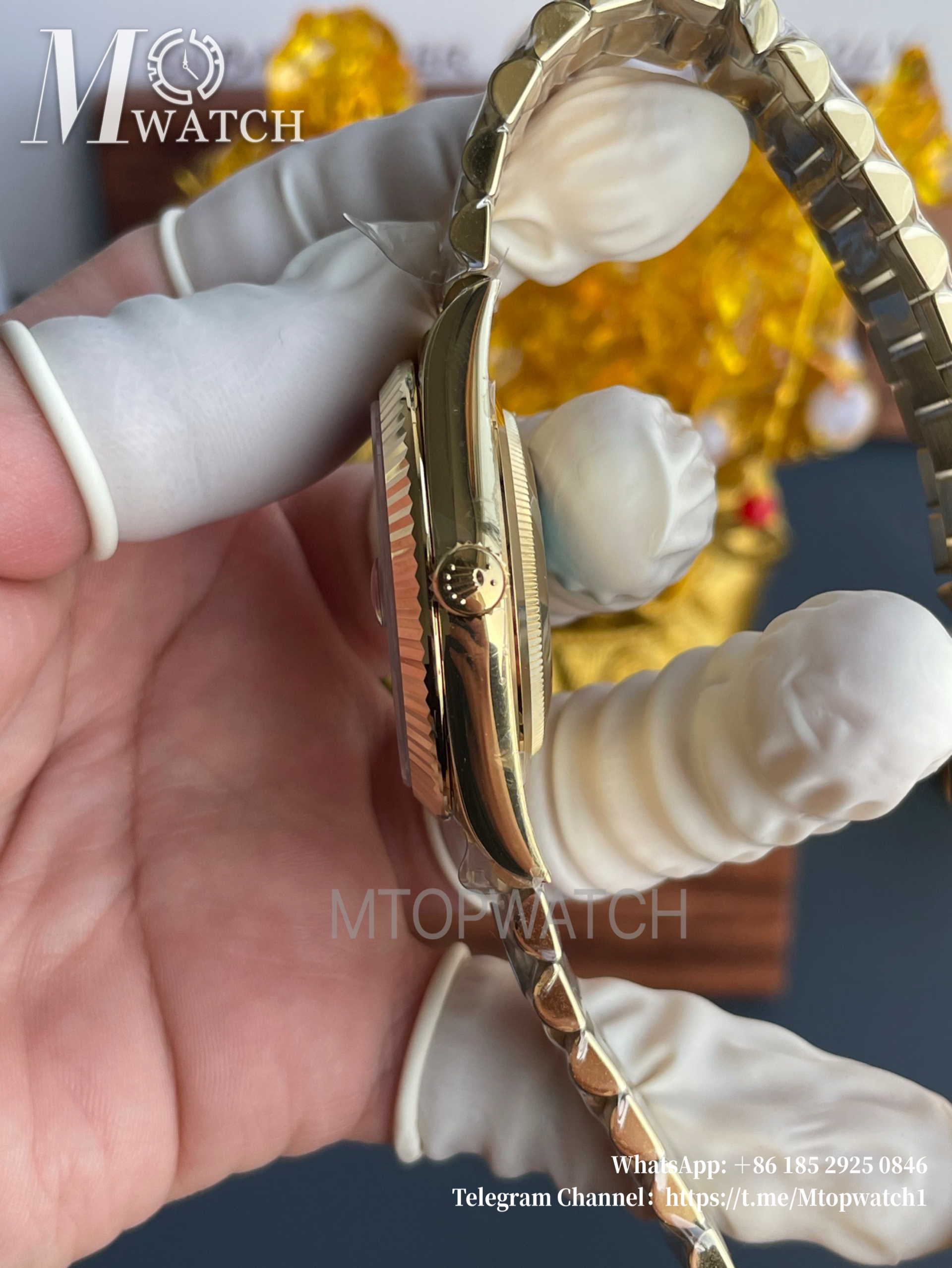 ROLEX - SUPER CLONE DayDate 228238 40mm Yellow Gold Black Dial RCF
