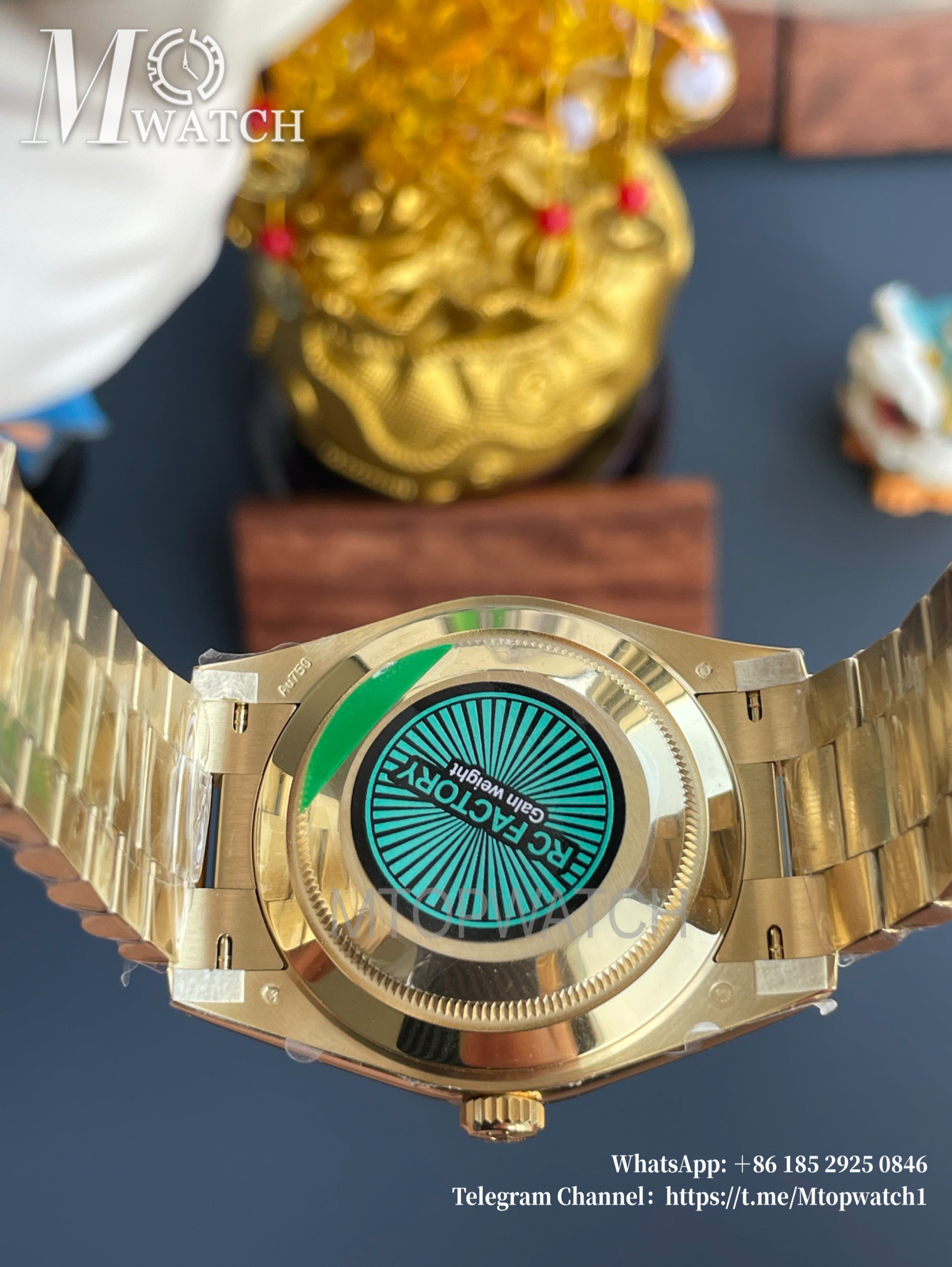 ROLEX - SUPER CLONE DayDate 228238 40mm Yellow Gold Black Dial RCF