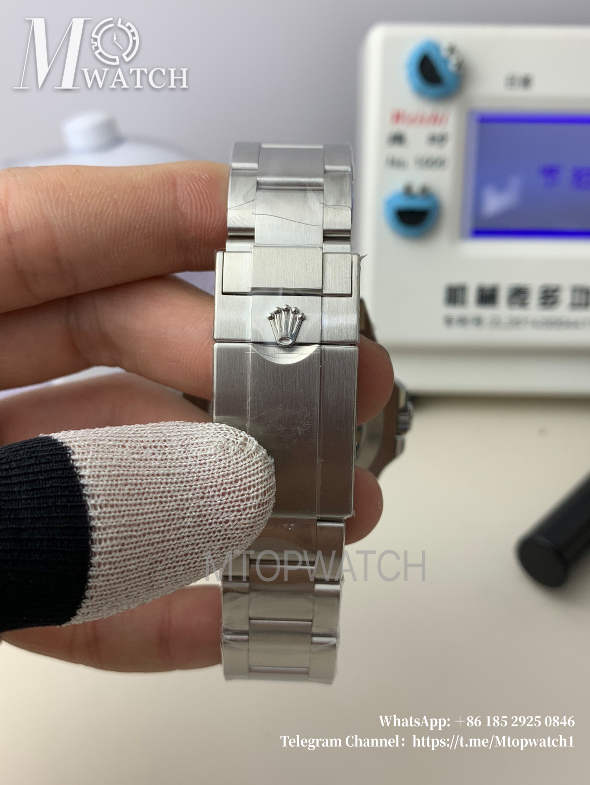 ROLEX - Super Clone Explorer II 226570 42mm SS/SS White Dial C+ DD3285