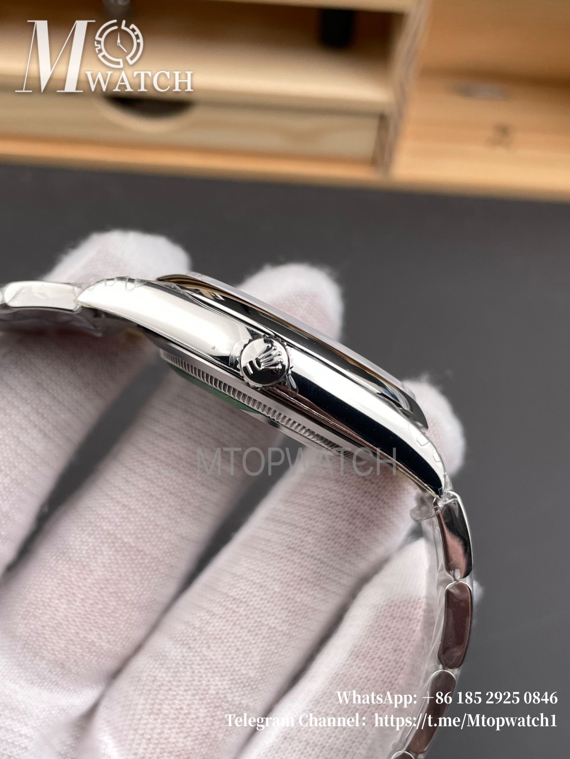 ROLEX - Oyster Perpetual 124300 41mm SS/SS Black Dial VSF VS3230