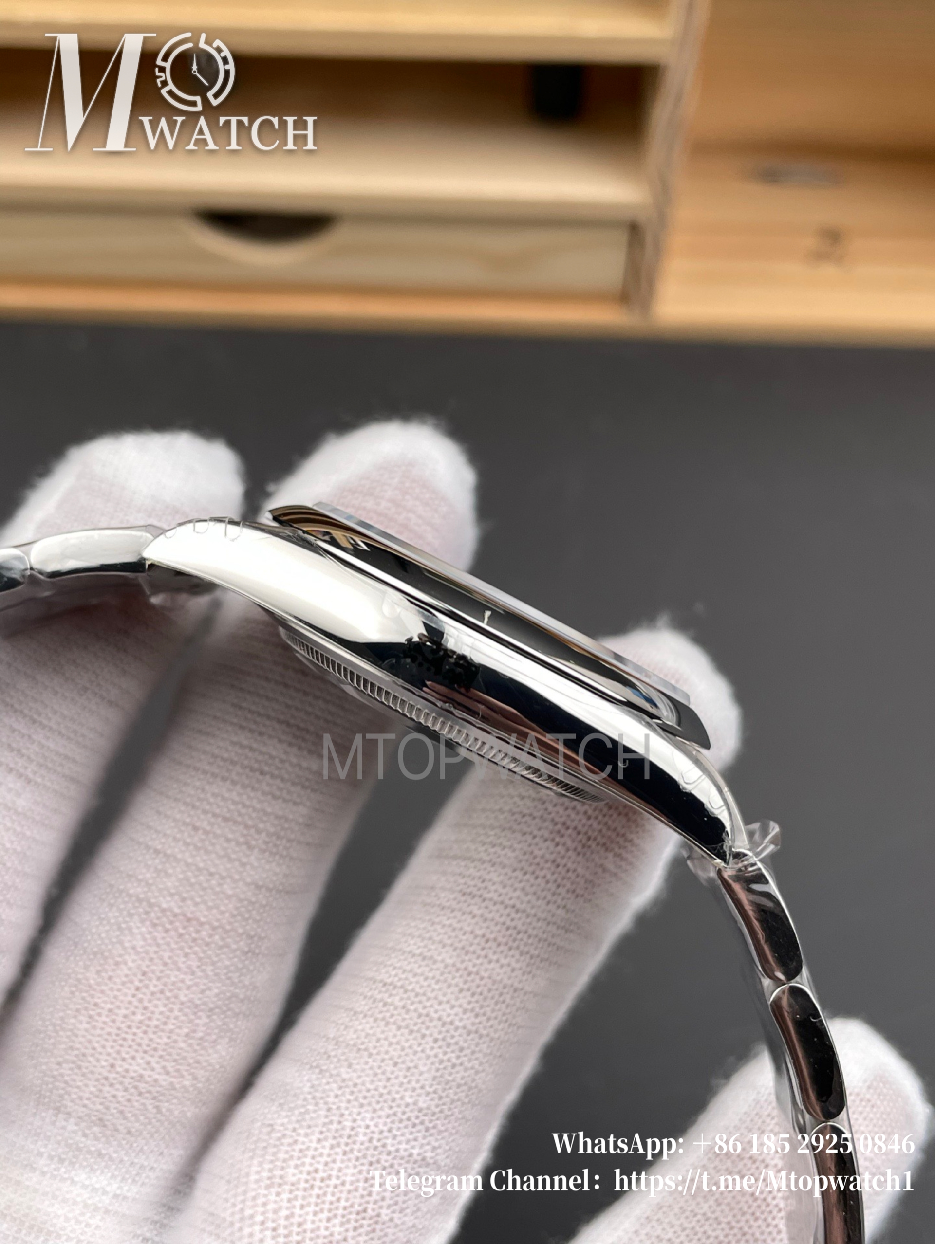ROLEX - Oyster Perpetual 124300 41mm SS/SS Black Dial VSF VS3230