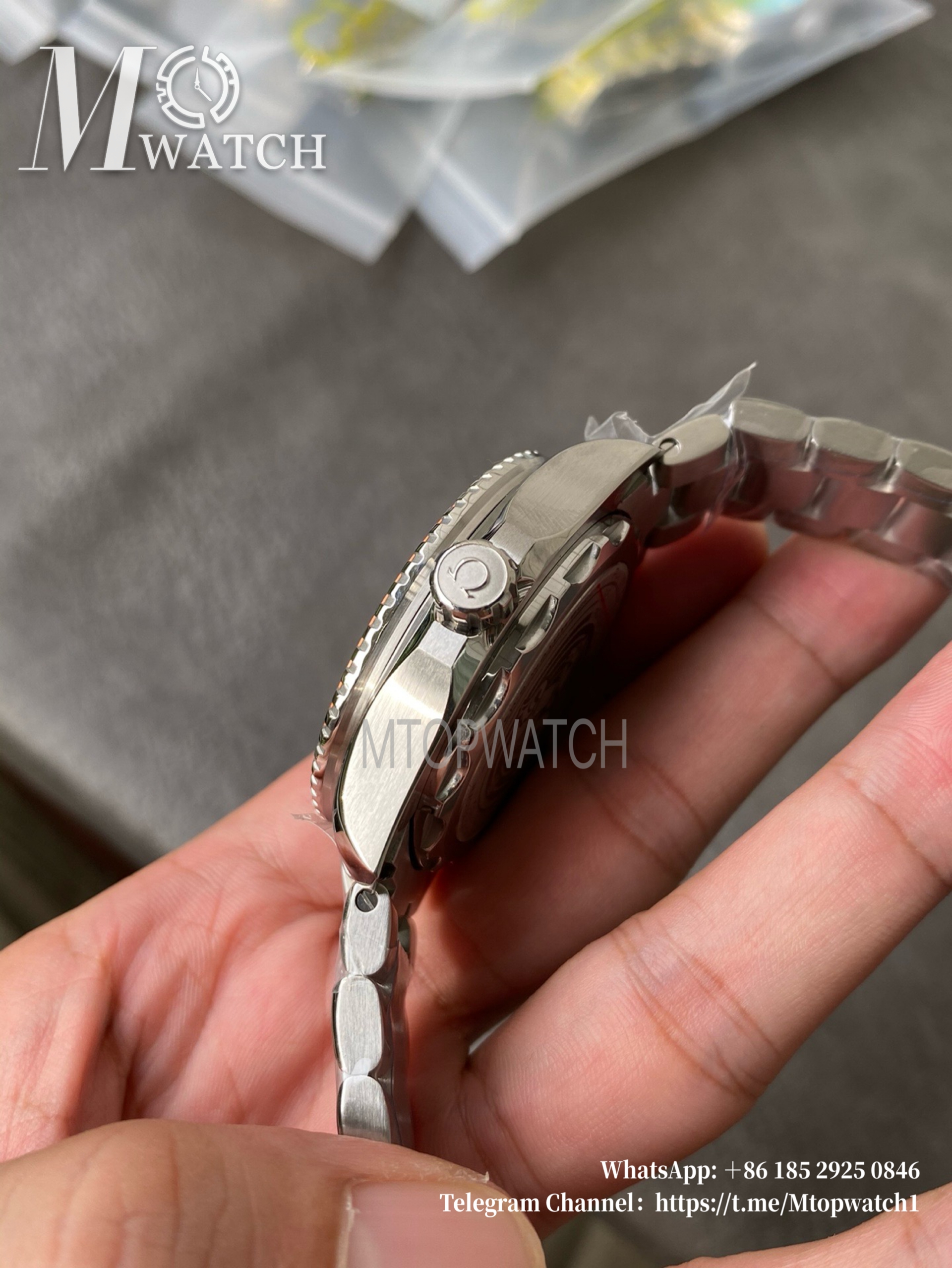 OMEGA - Seamaster Planet Ocean 600M 42mm SS/SS Black Dial VSF