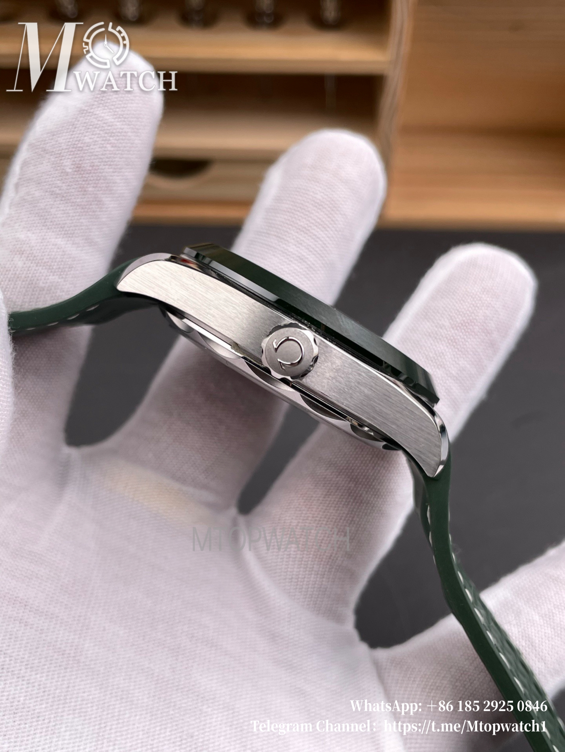 OMEGA - Sea Master Aqua Terra 150M 43mm World Timer SS/RU Green Dial VSF A8938