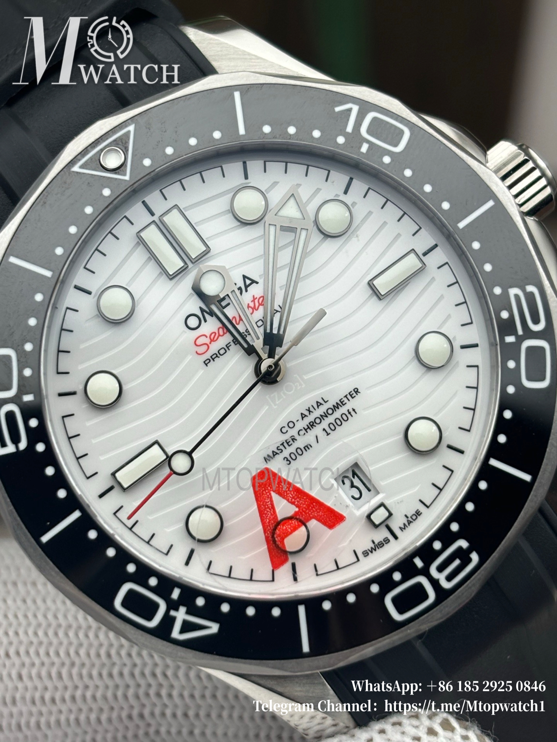 OMEGA - Seamaster Diver 300m 42mm RG/RU White Dial VSF A8800
