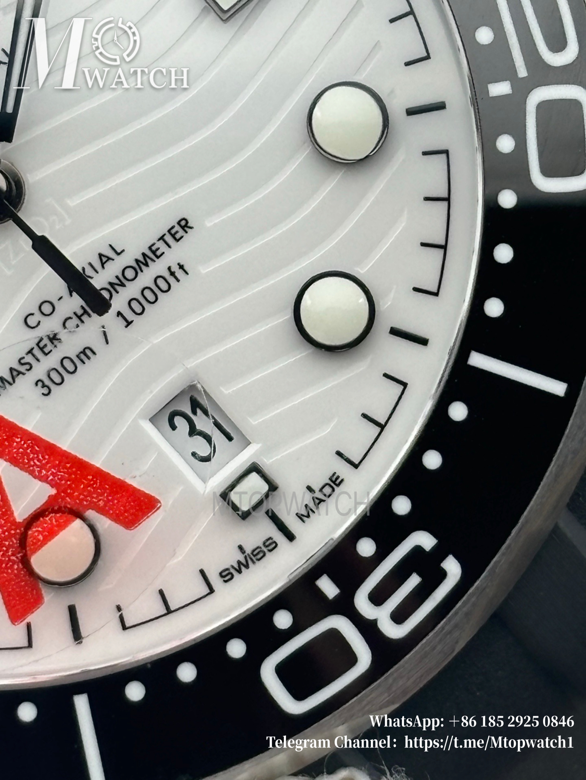 OMEGA - Seamaster Diver 300m 42mm RG/RU White Dial VSF A8800
