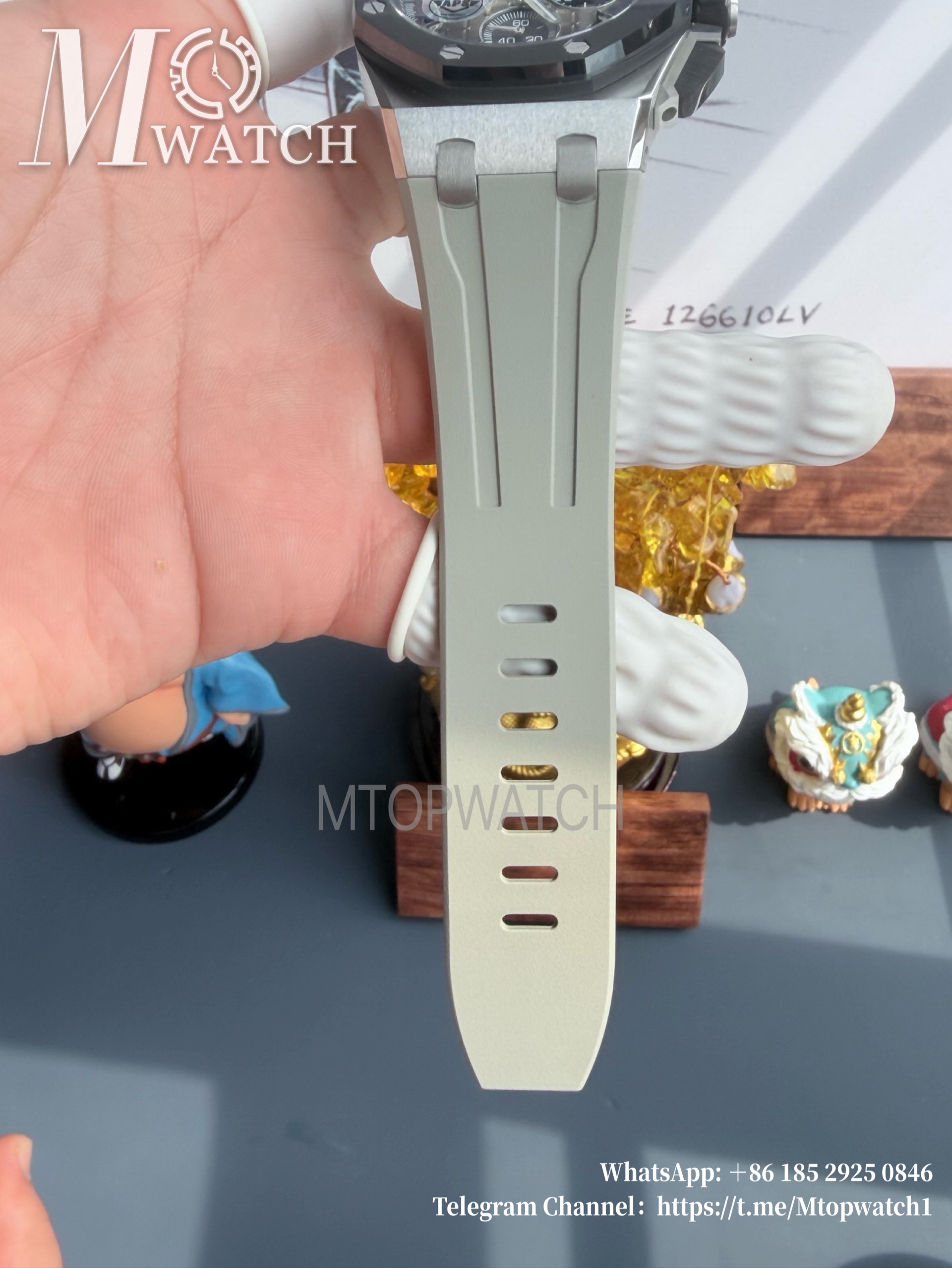 AUDEMARS PIGUET - SUPER CLONE Royal Oak Offshore 26420 43mm SS/RU Light Brown/Wht APSF 4401