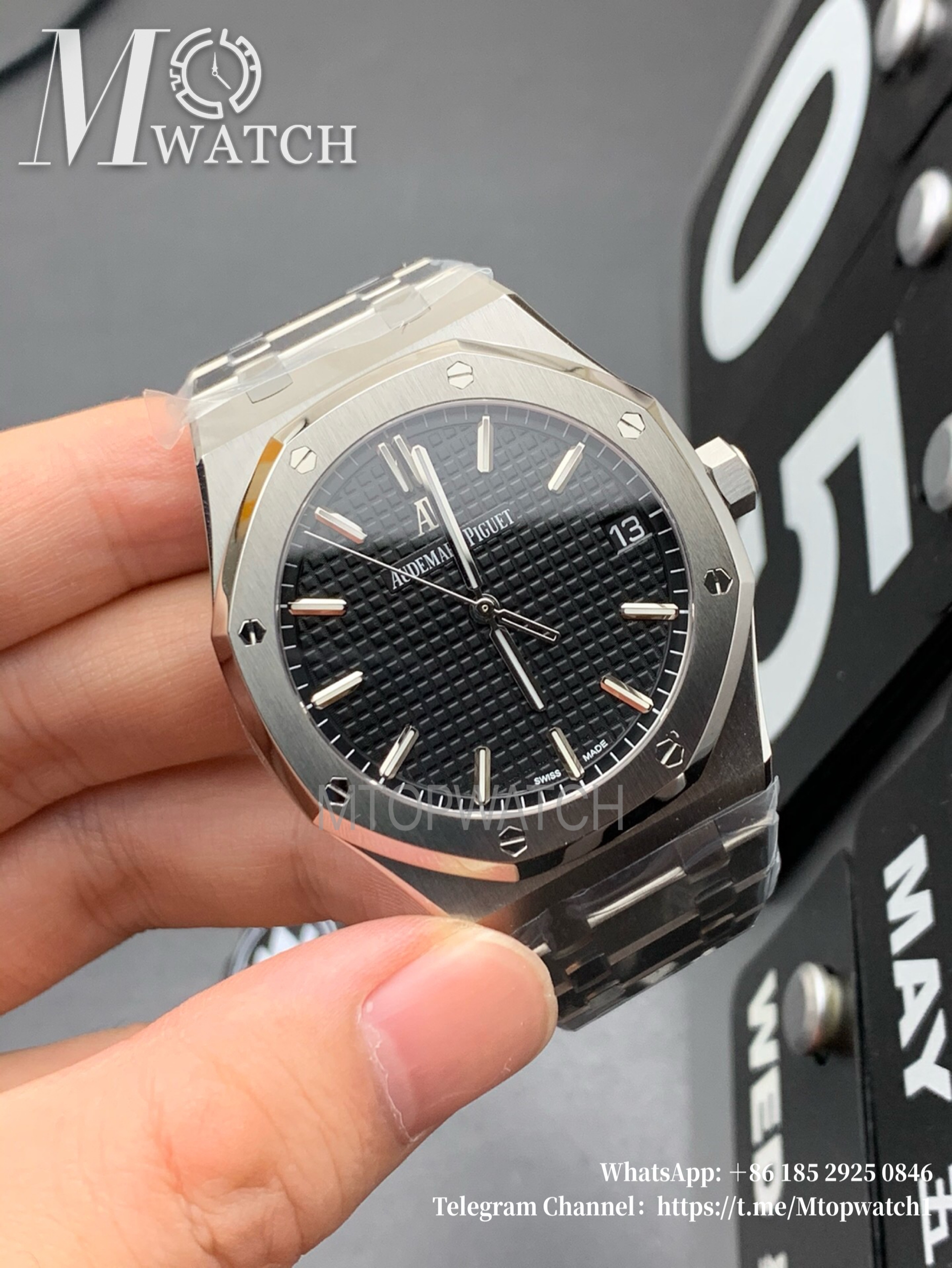 AUDEMARS PIGUET - Royal Oak 41mm 15500 SS/SS Black/Stk ZF Super Clone