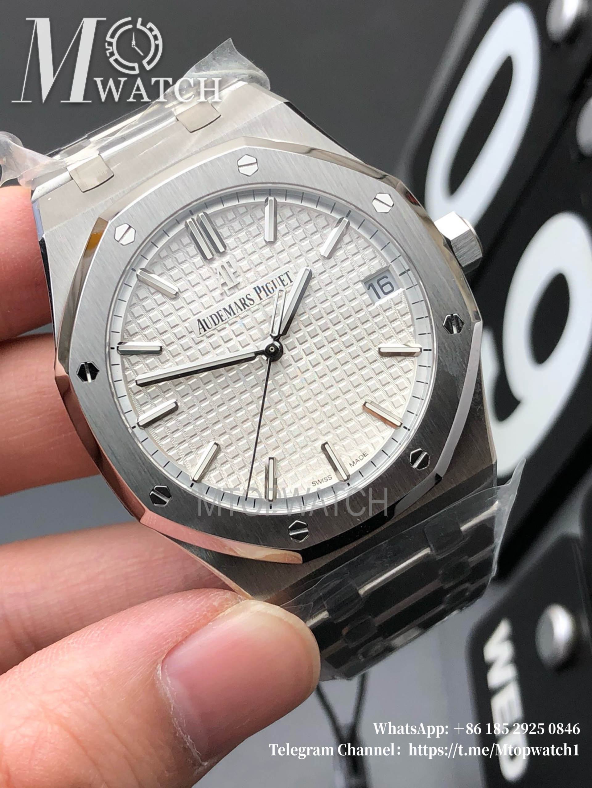 AUDEMARS PIGUET - Royal Oak 41mm 15500 SS/SS White/Stk ZF