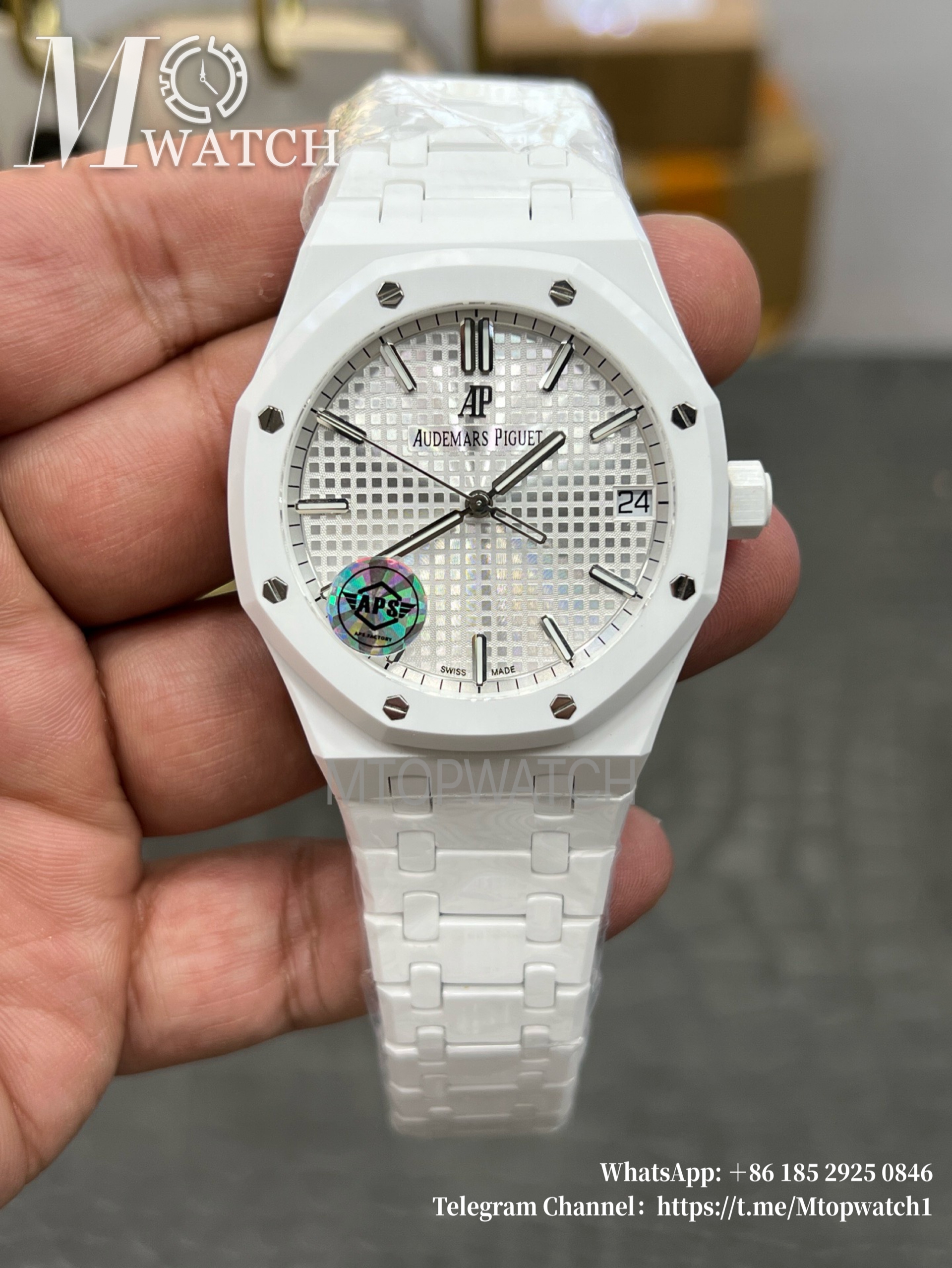 AUDEMARS PIGUET - SUPER CLONE Royal Oak 41mm 15500 White Ceramic/Cer Silver Dial APSF A4302