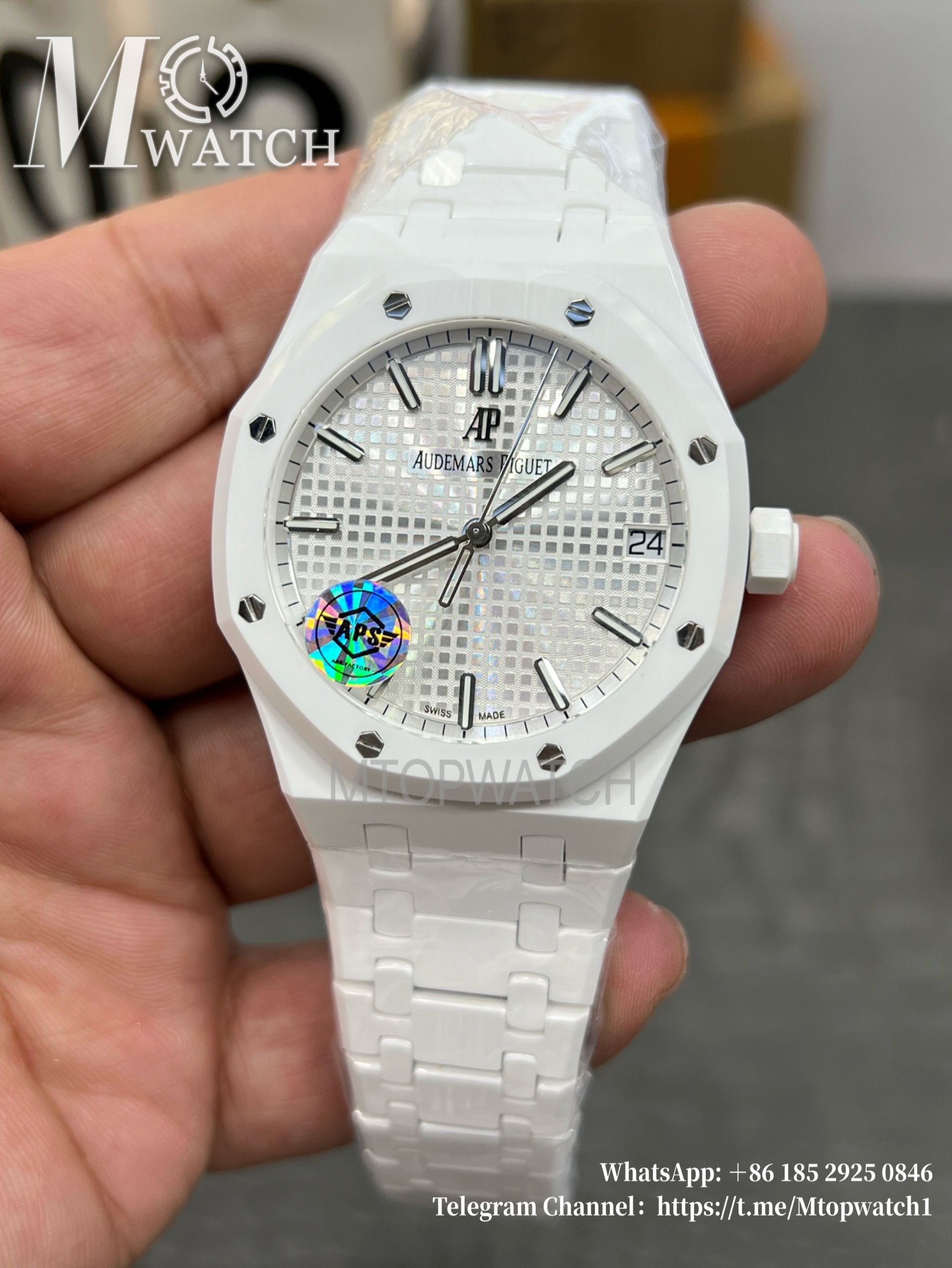 AUDEMARS PIGUET - SUPER CLONE Royal Oak 41mm 15500 White Ceramic/Cer Silver Dial APSF A4302
