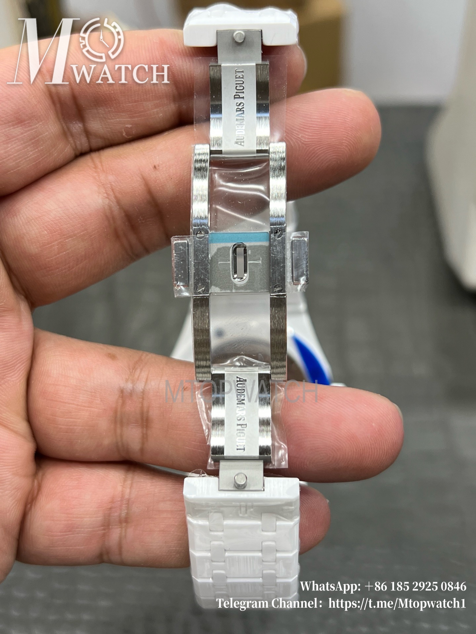 AUDEMARS PIGUET - SUPER CLONE Royal Oak 41mm 15500 White Ceramic/Cer Silver Dial APSF A4302