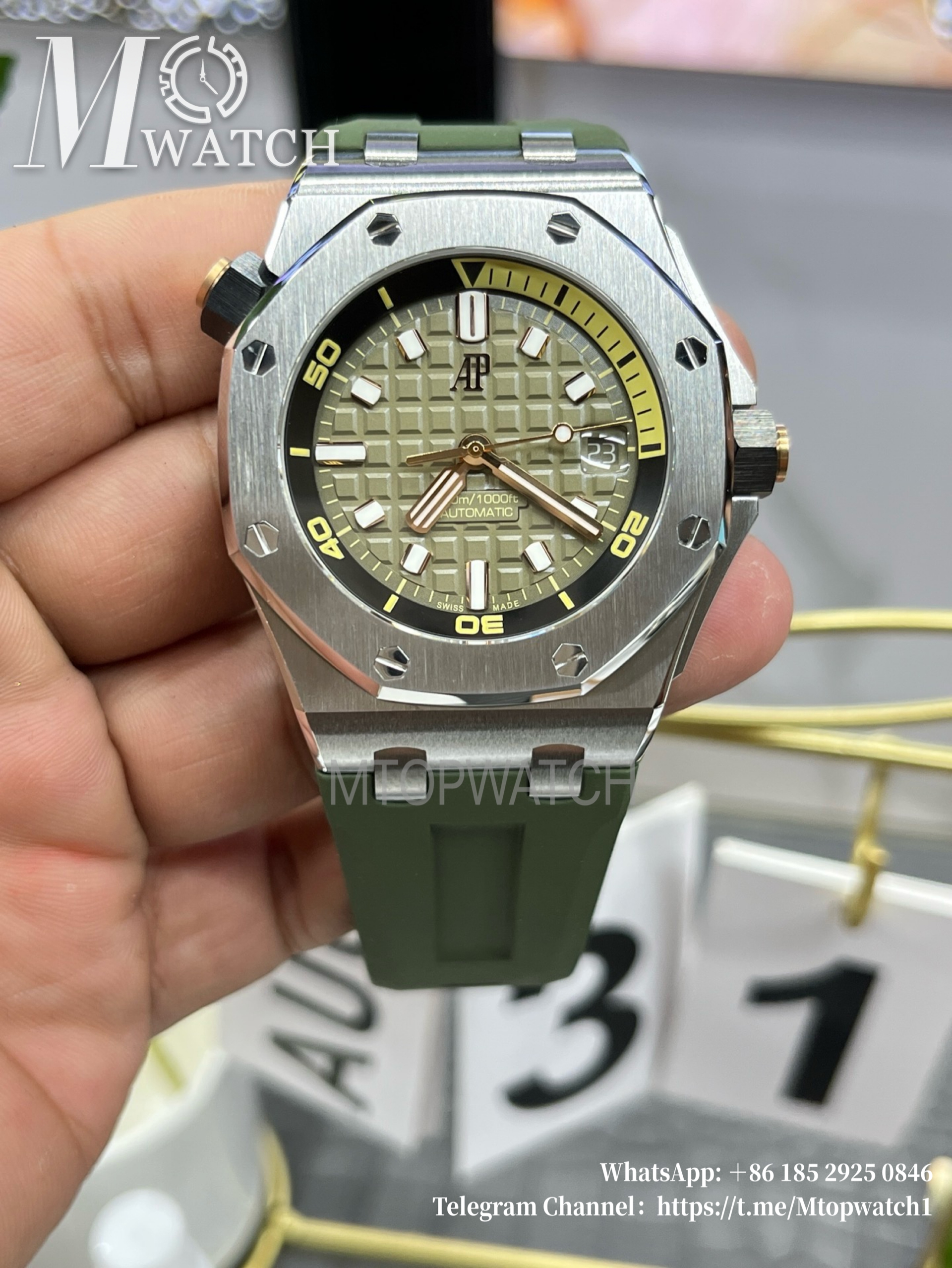 AUDEMARS PIGUET - Royal Oak Offshore Diver 15720 42mm SS/RU Green/Stk ZF A4308