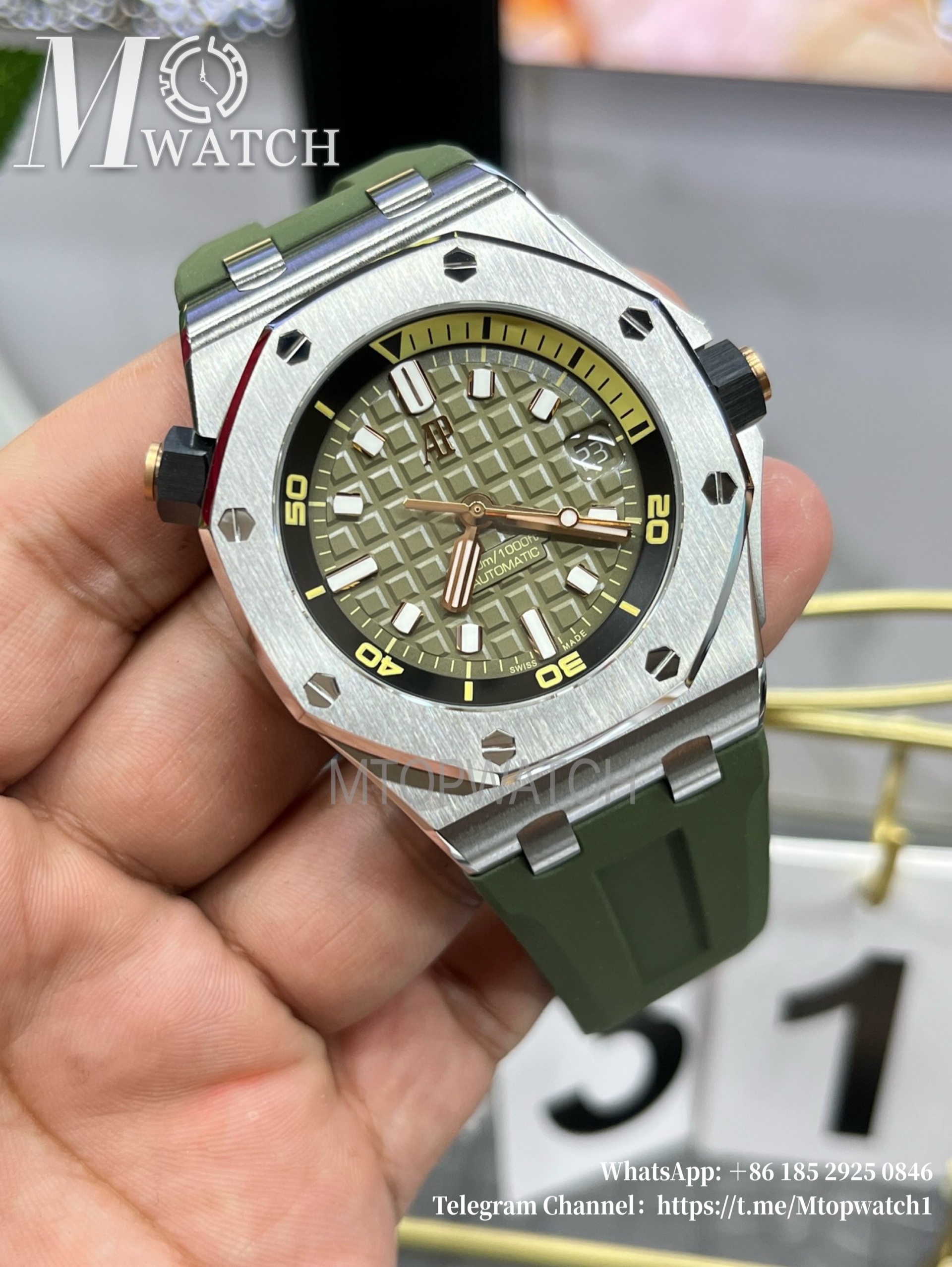 AUDEMARS PIGUET - Royal Oak Offshore Diver 15720 42mm SS/RU Green/Stk ZF A4308