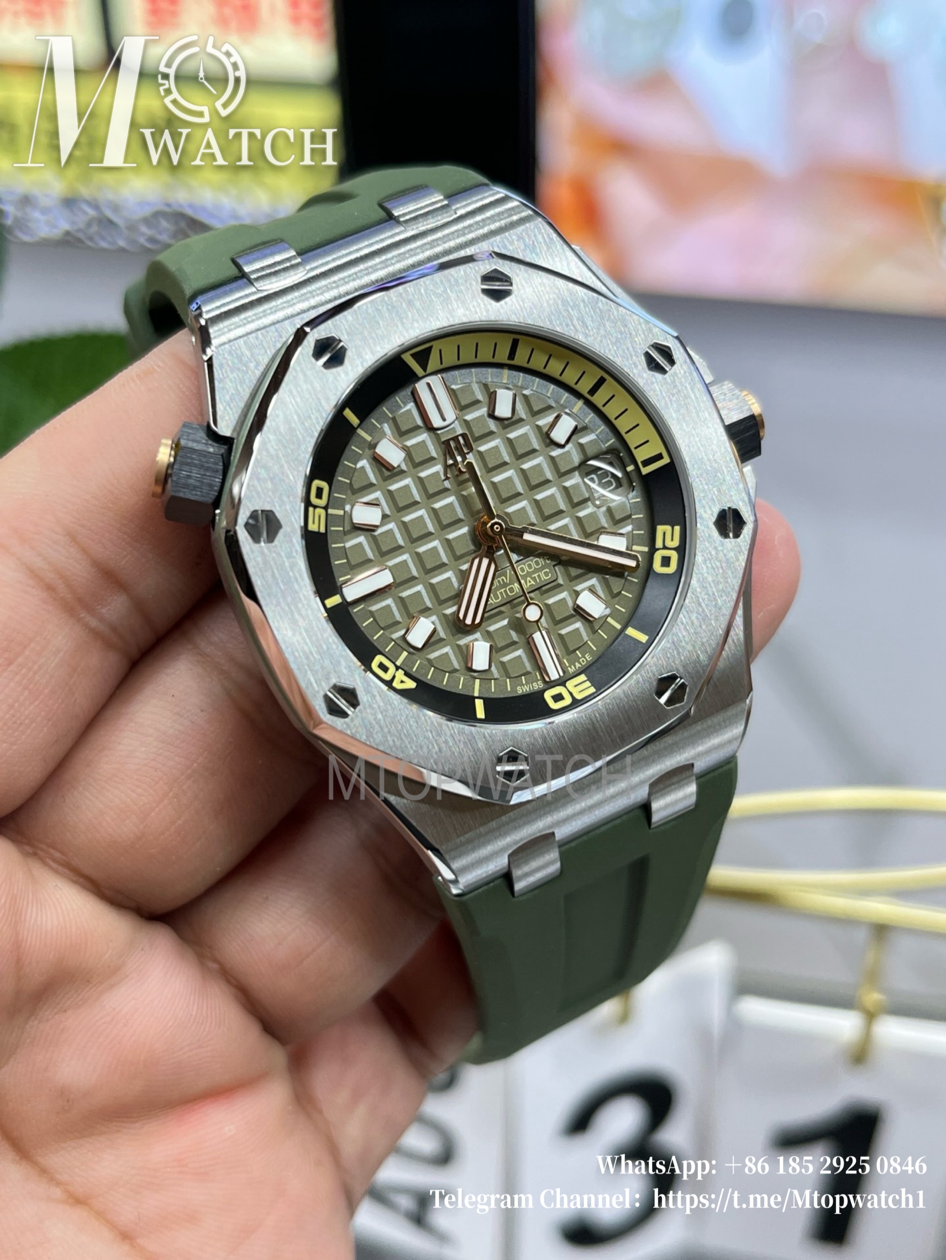 AUDEMARS PIGUET - Royal Oak Offshore Diver 15720 42mm SS/RU Green/Stk ZF A4308