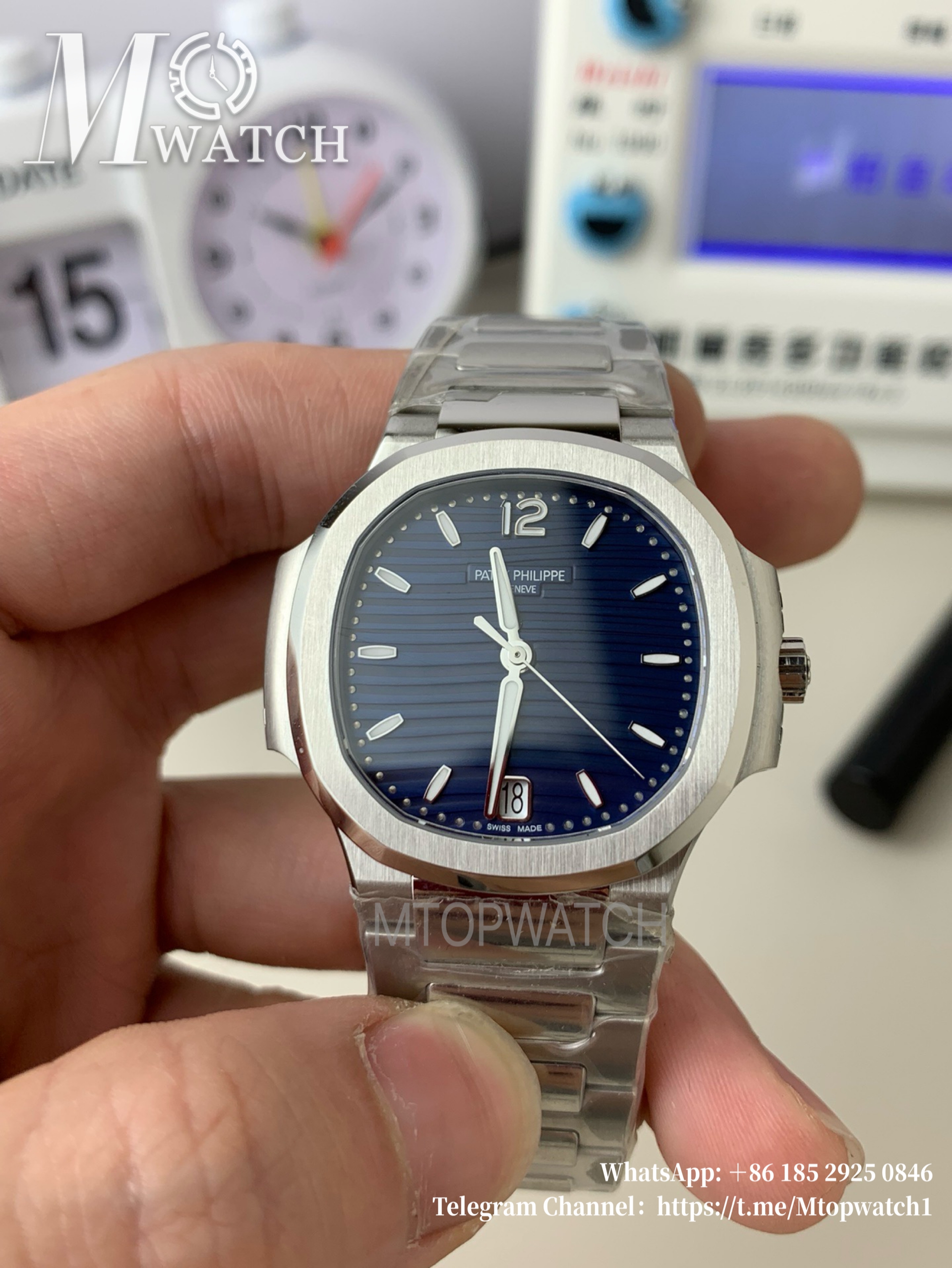 PATEK PHILIPPE - Nautilus 7118 35mm SS/SS Blue Dial 3KF A324