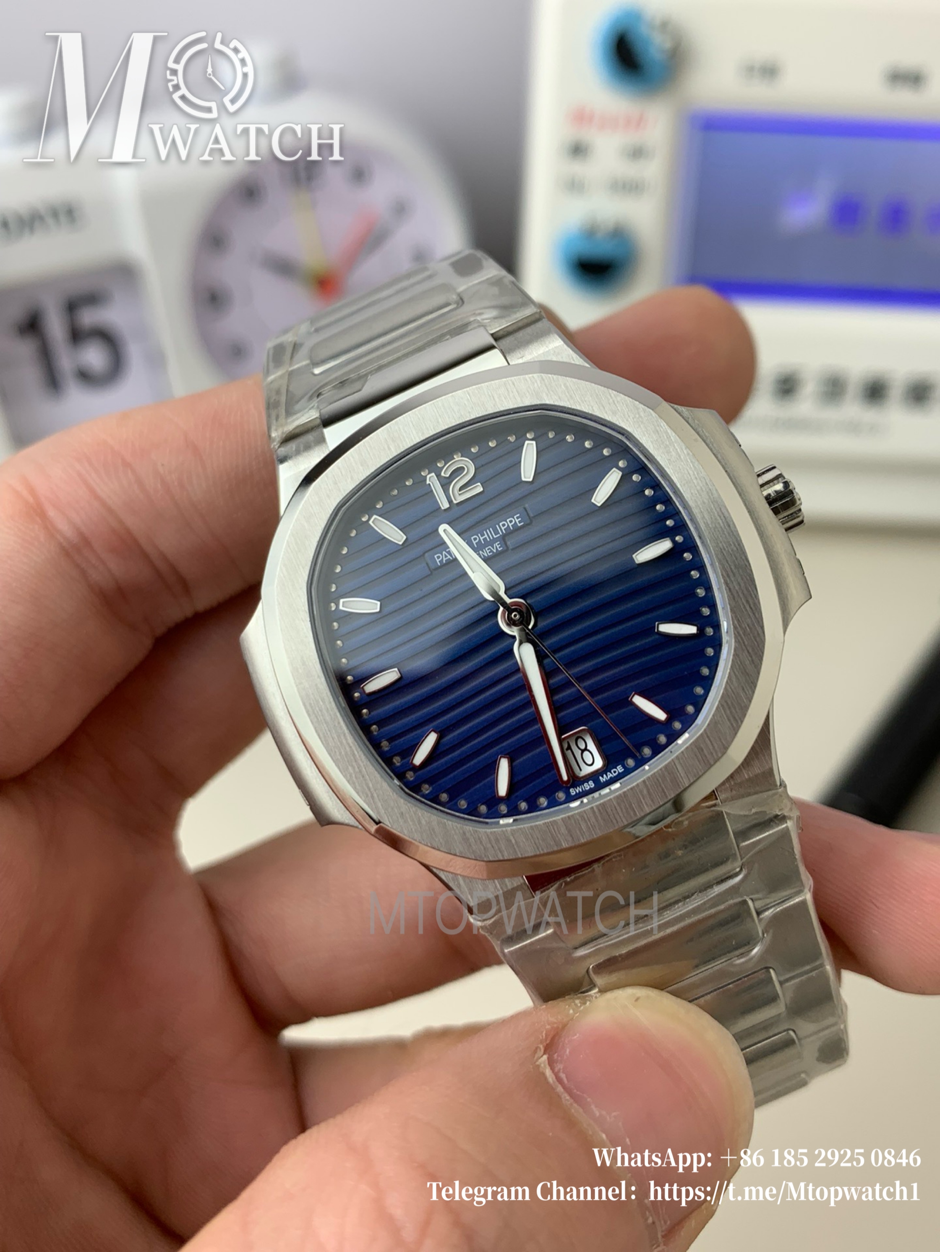 PATEK PHILIPPE - Nautilus 7118 35mm SS/SS Blue Dial 3KF A324