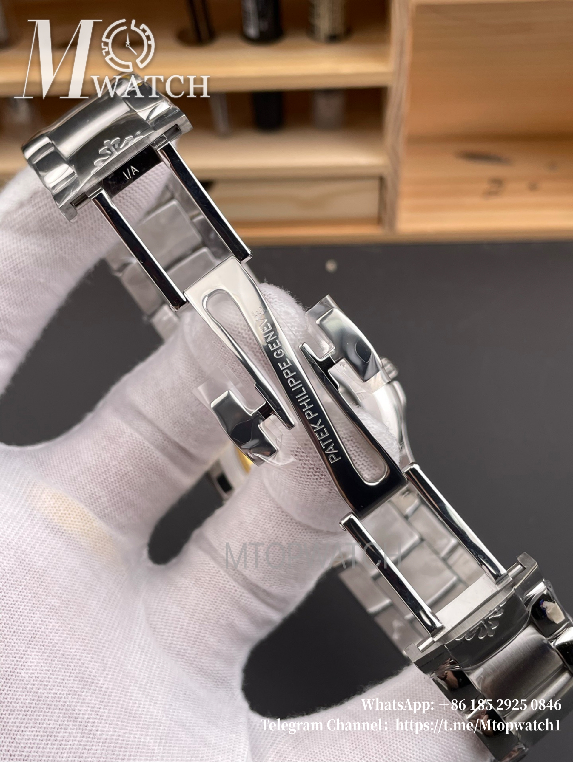 PATEK PHILIPPE - Aquanaut 5167 SS/SS Black/Num 3KF 324
